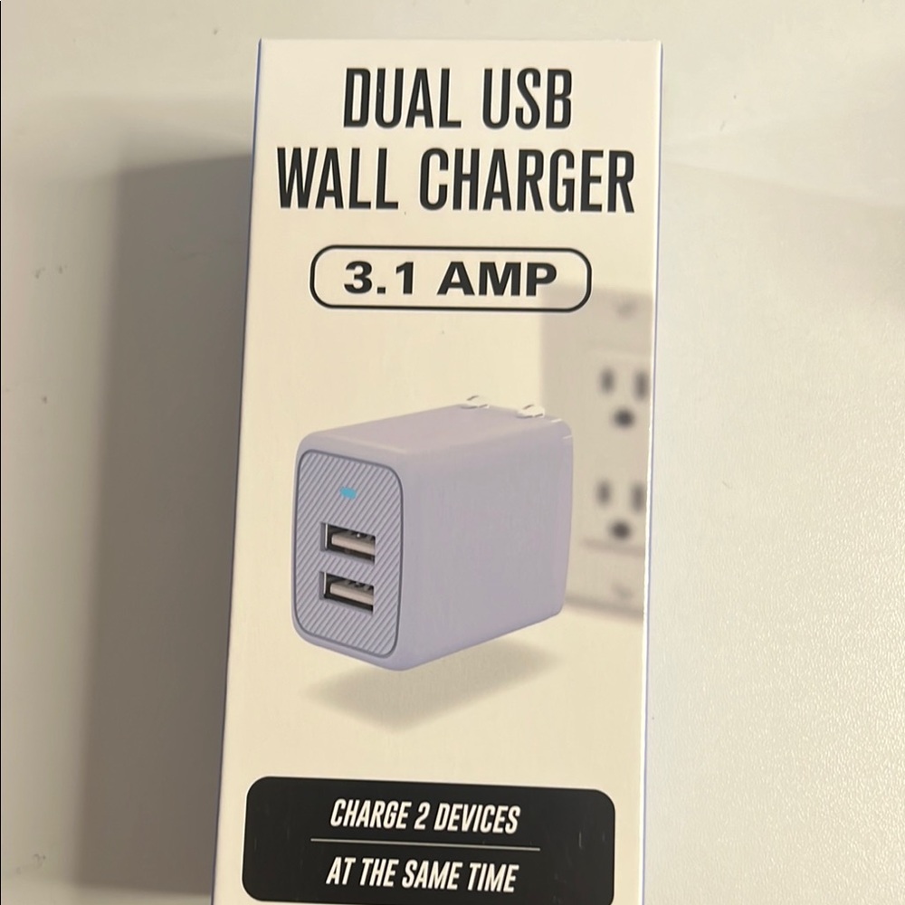Source Unknown White Dual USB Charger 3.1 AMP